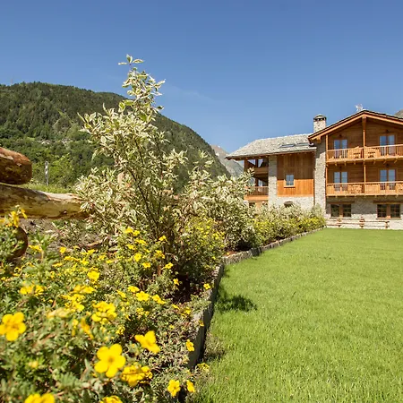 Hotel Les Montagnards-3
