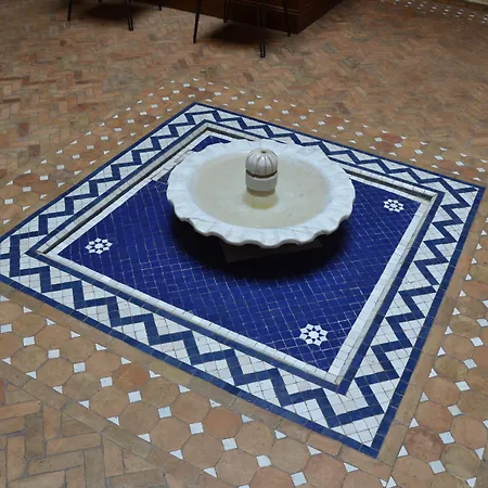 Riad Amaris-3