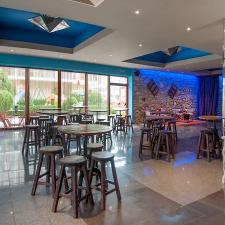 Mercury Hotel-3