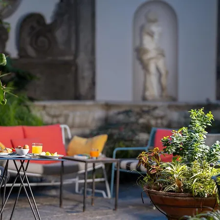 Hotel Piazza Bellini & Apartments-3