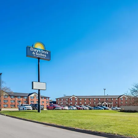 Days Inn & Suites By Wyndham Des Moines Airport-2