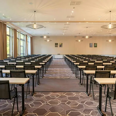 Leonardo Royal Hotel Köln - Am Stadtwald-2