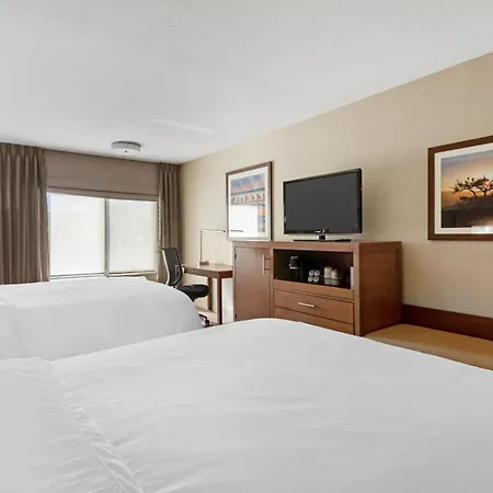 Best Western Plus Cottontree Inn-2