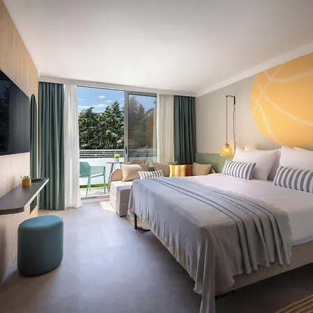 Valamar Crystal Hotel-3