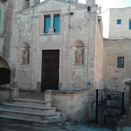 Stone Rooms-3