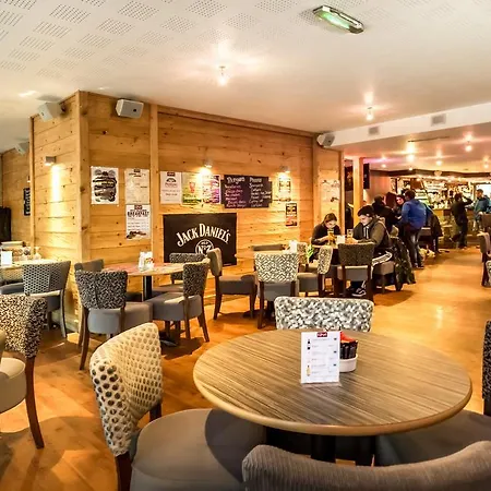 Hotel Rhodos Morzine-2