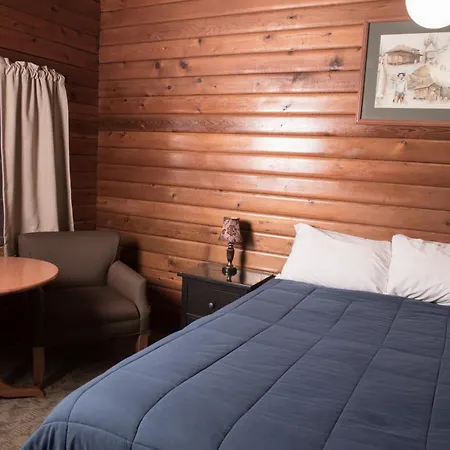 Miette Hot Springs Bungalows-3