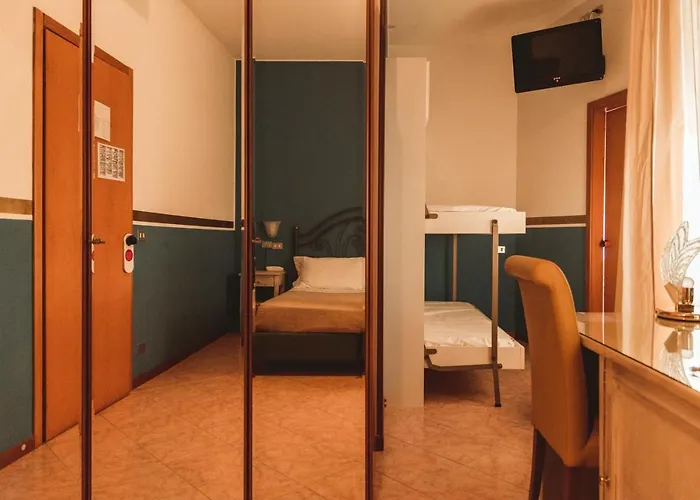 Hotel Benacus