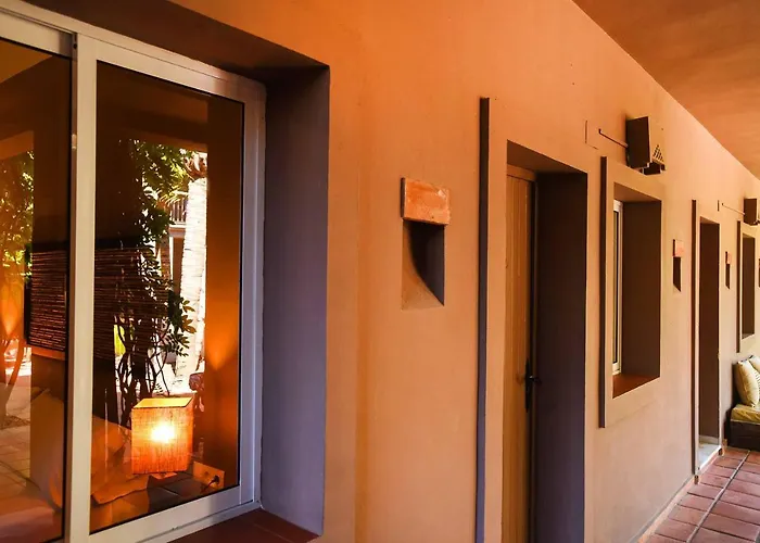 Chillout Hotel Tres Mares