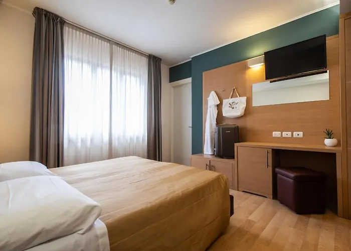 Hotel Centro Benessere Gardel