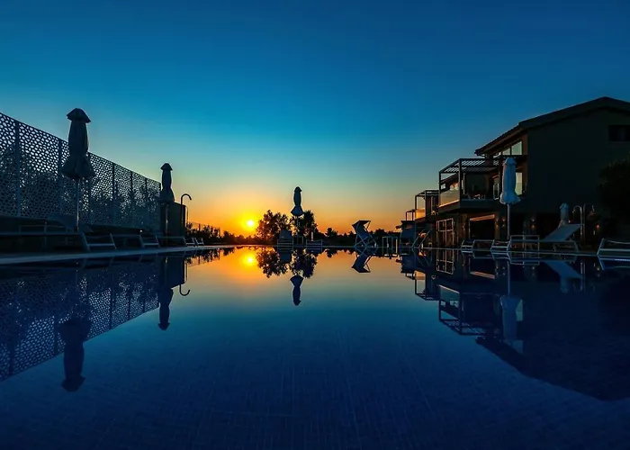 Miroes Suites