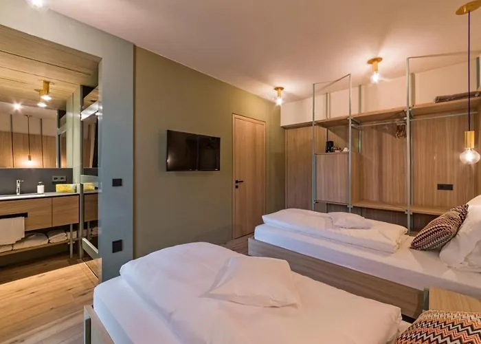 Hotel Villa Mayr Rooms & Suites