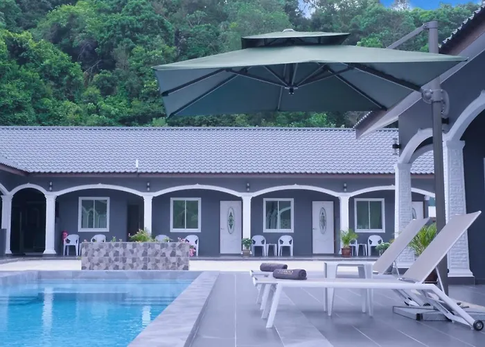 Cenang Rooms With Pool By Virgo Star Resort