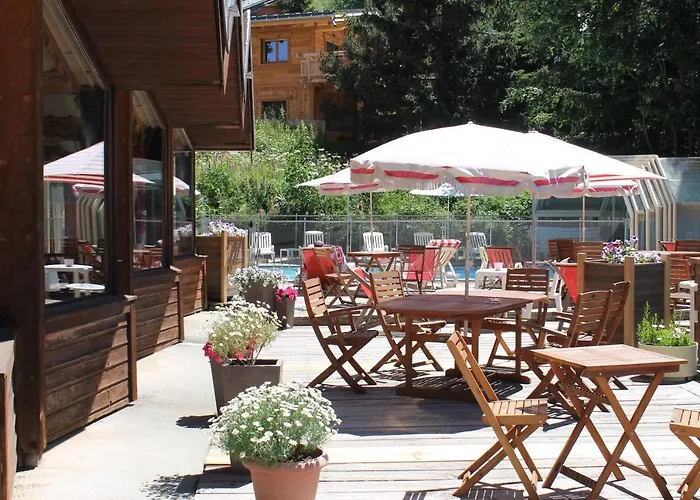 Hotel Adret
