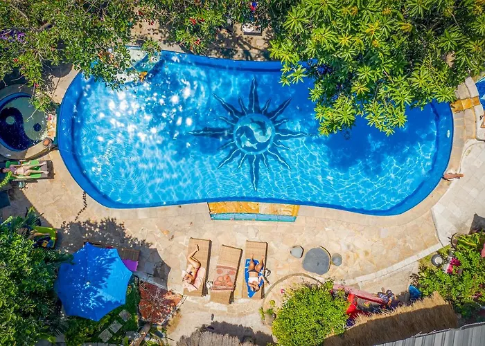 Serenity Eco Guesthouse And Yoga- Chse Certified