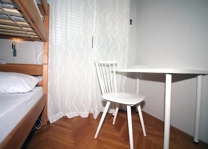 Hostel Marko