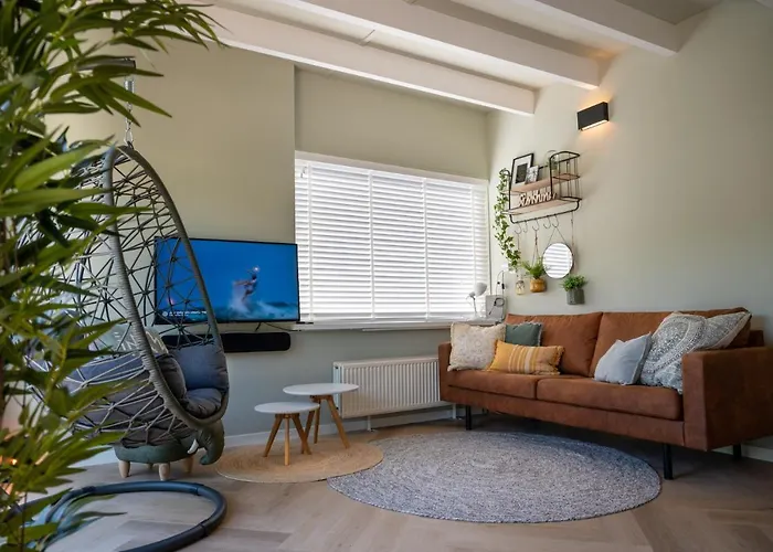 Beach Bungalow Ohana - Private Garden - Close To Local Lake, Dunes And Beach