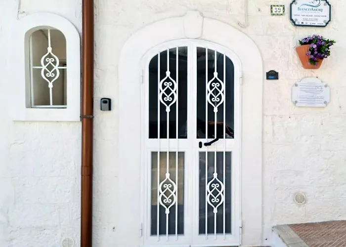 Biancoamore Ostuni - The Sky, The Sea, The Love -