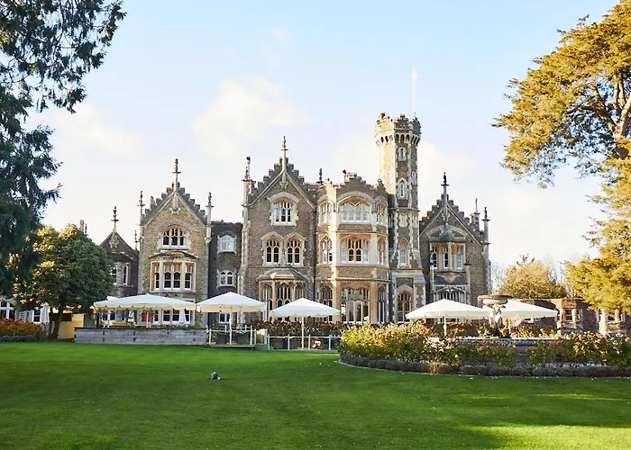 Oakley Court