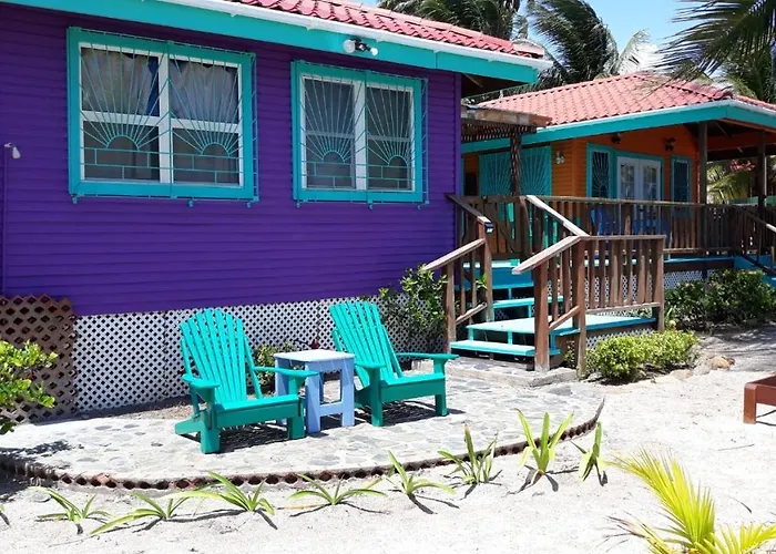 Coco'S Beachfront Cabanas