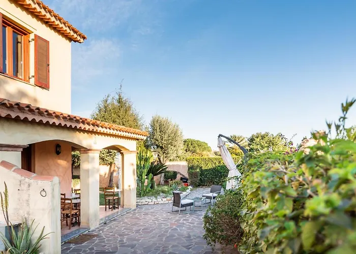 Nora Guesthouse Rooms And Villas