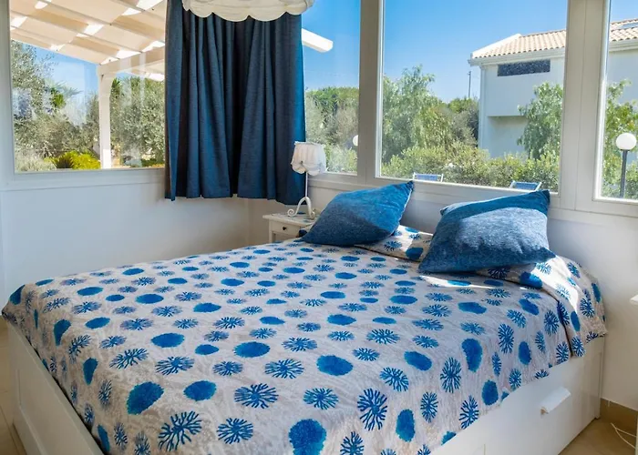 Villa Tra Mare e Ulivi
