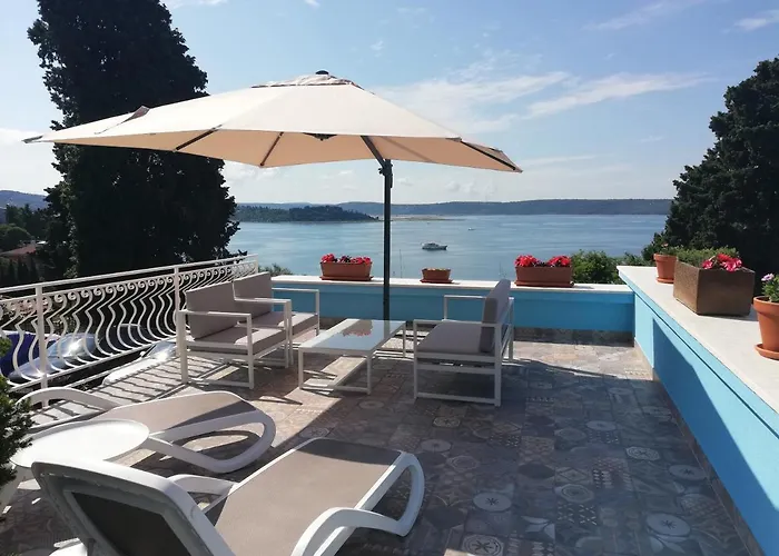 Apartments & Rooms Matos