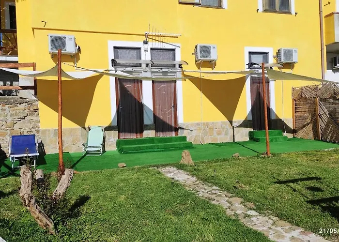 Una terrazza sul mare