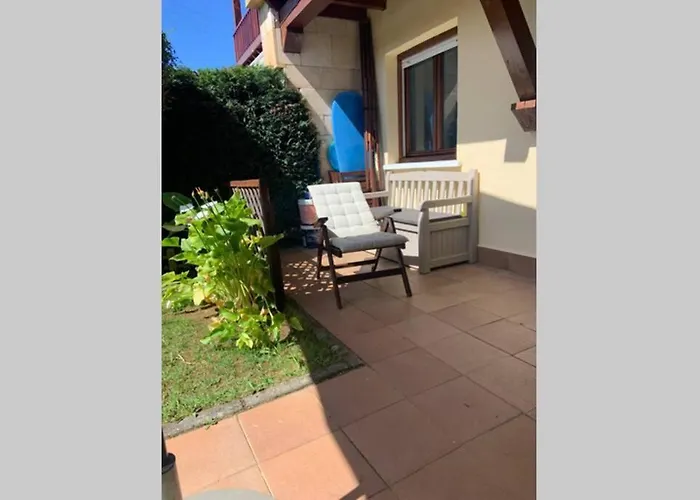 Apartamento en el Paseo de Manuel Noriega, Nº 9, con jardín privado, Wifi, en Comillas