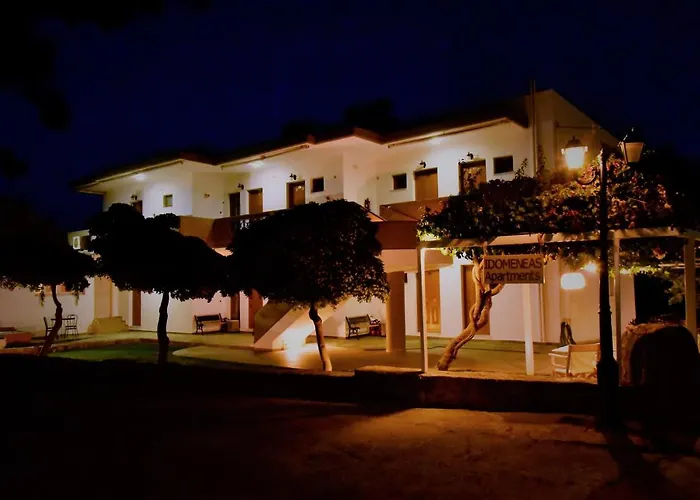 Idomeneas Apartments