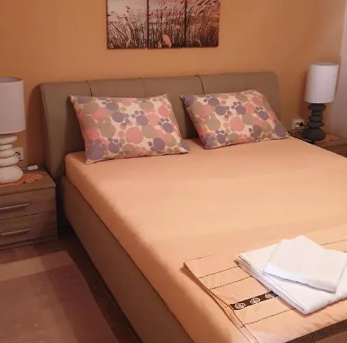 Milovic Apartmani
