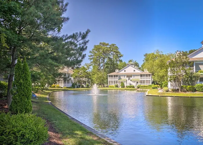 1 Mi To Beach: Sea Colony Condo W/ Balcony!