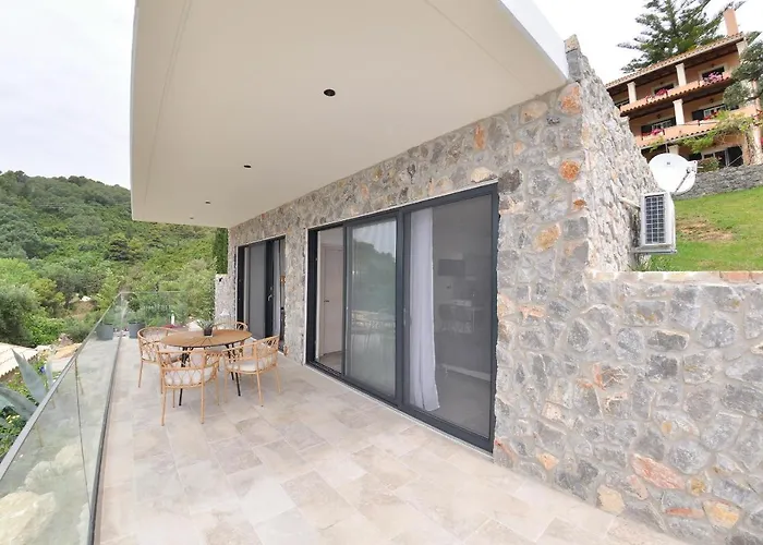 Green Hill Resort