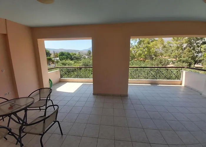 Geranium Villa By The Sea