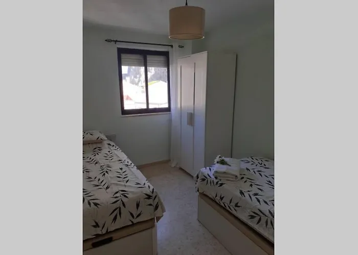 Bright And Central 2 Bedroom Flat In Gibraltar