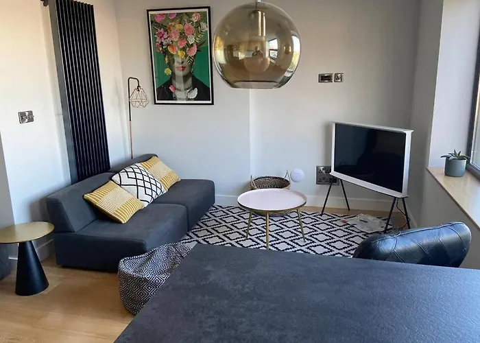 Beachside Apartment In The Centre Of Town