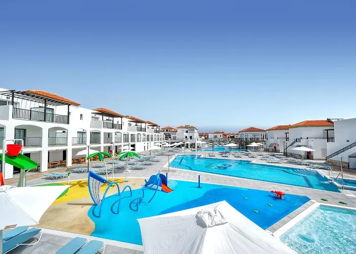 Broncemar Beach Suites