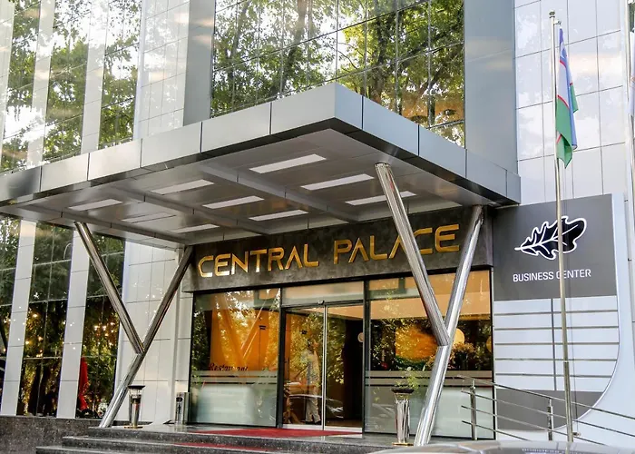 Central Palace Halal Hotel