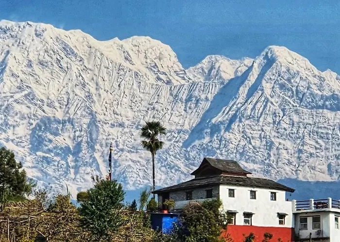 Es Deurali Resort