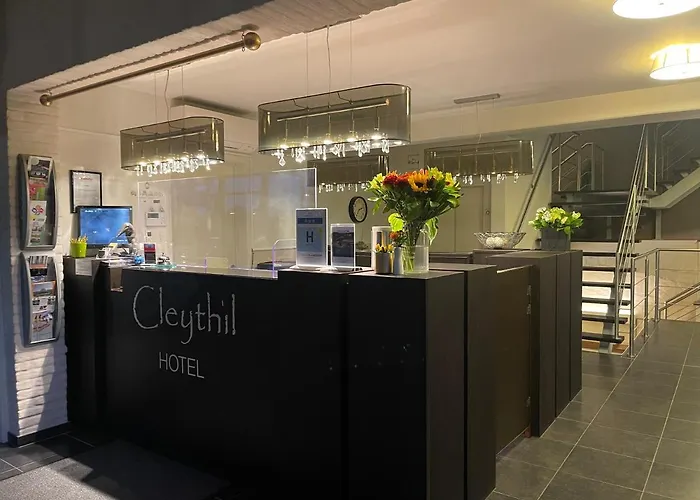 Cleythil Hotel