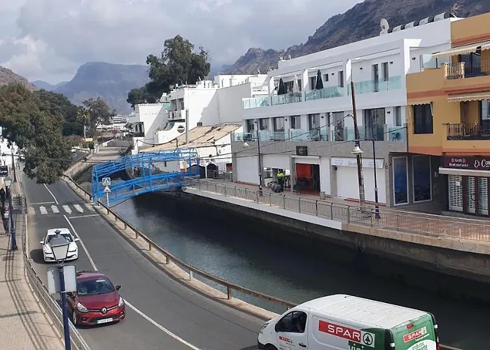 Hd Mogan Canal Apartments