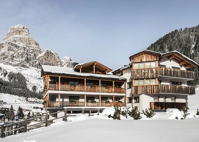Villa Tony - Small Romantic Hotel Corvara In Badia