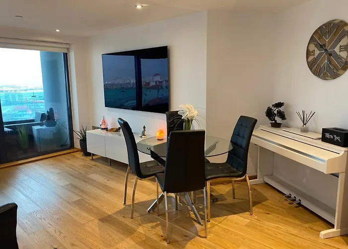 Luxury Ocean Spa Plaza Private Large 1 Bed Apartment