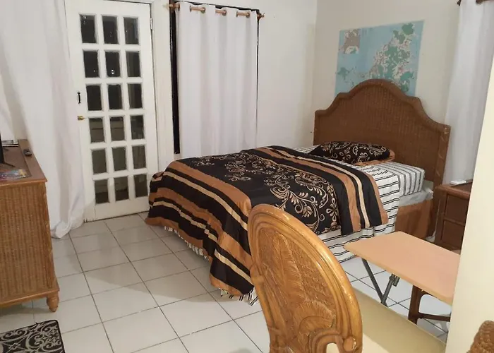 Calinago Friendly Family Sxm