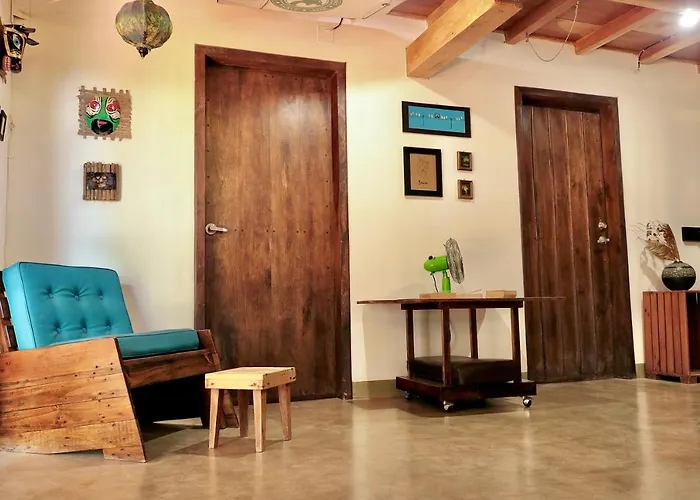 Vibra Guesthouse Popoyo
