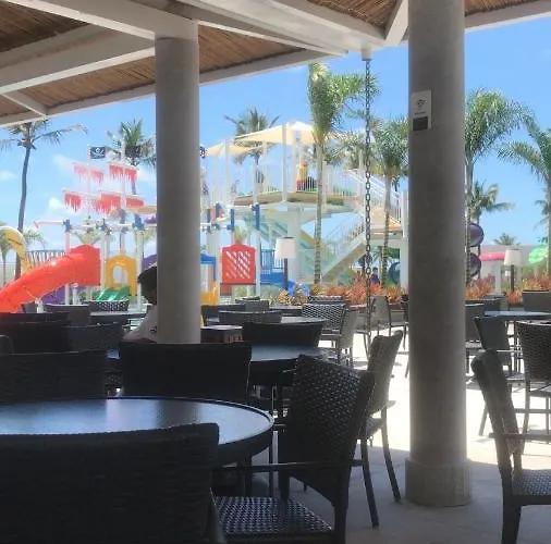 Salinas Exclusive Resort