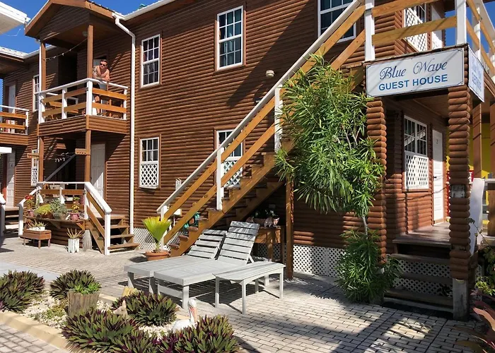 Blue Wave Guest House