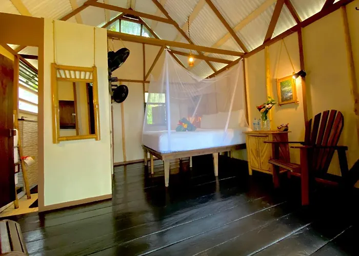 Little Corn Island Beach And Bungalow