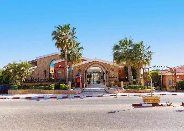 Golden Ocean Marina Hotel