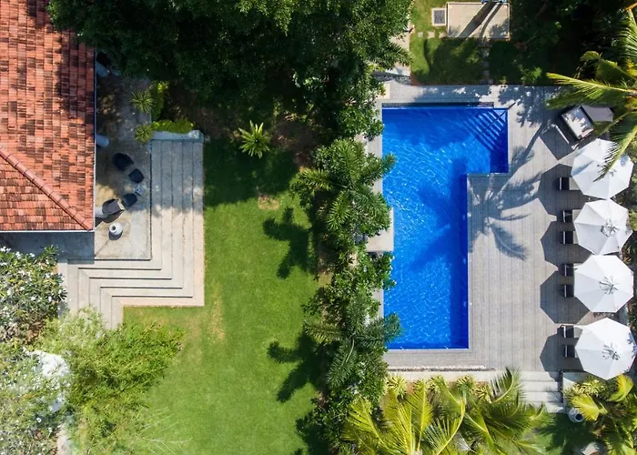 Tropical House - Jungleside Villa